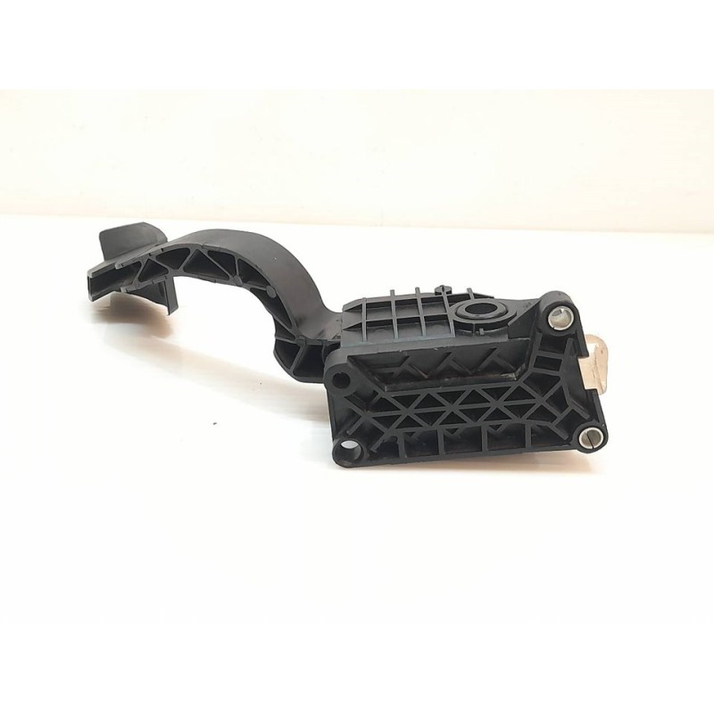 Recambio de potenciometro pedal para opel corsa e business referencia OEM IAM 13305804 B720 3