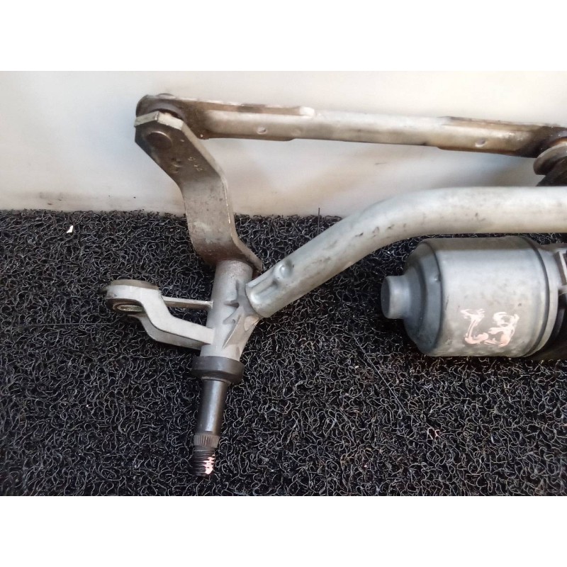 Recambio de motor limpia delantero para peugeot 208 style referencia OEM IAM 0390241540 3397021391 4