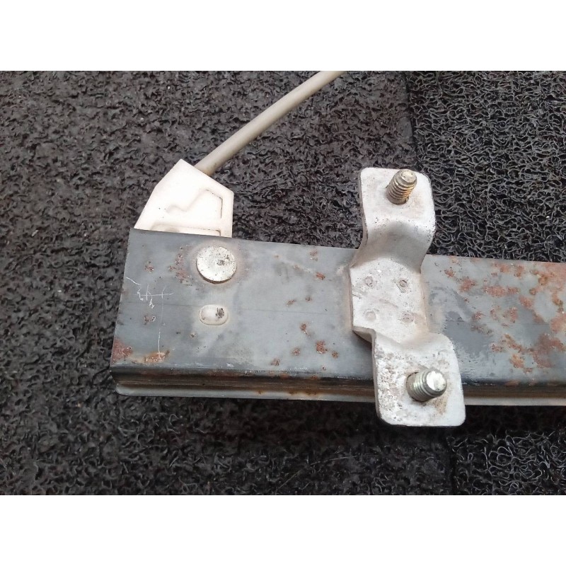 Recambio de elevalunas delantero derecho para chevrolet captiva 2.0 vcdi lt referencia OEM IAM 96627080 - Gris 6