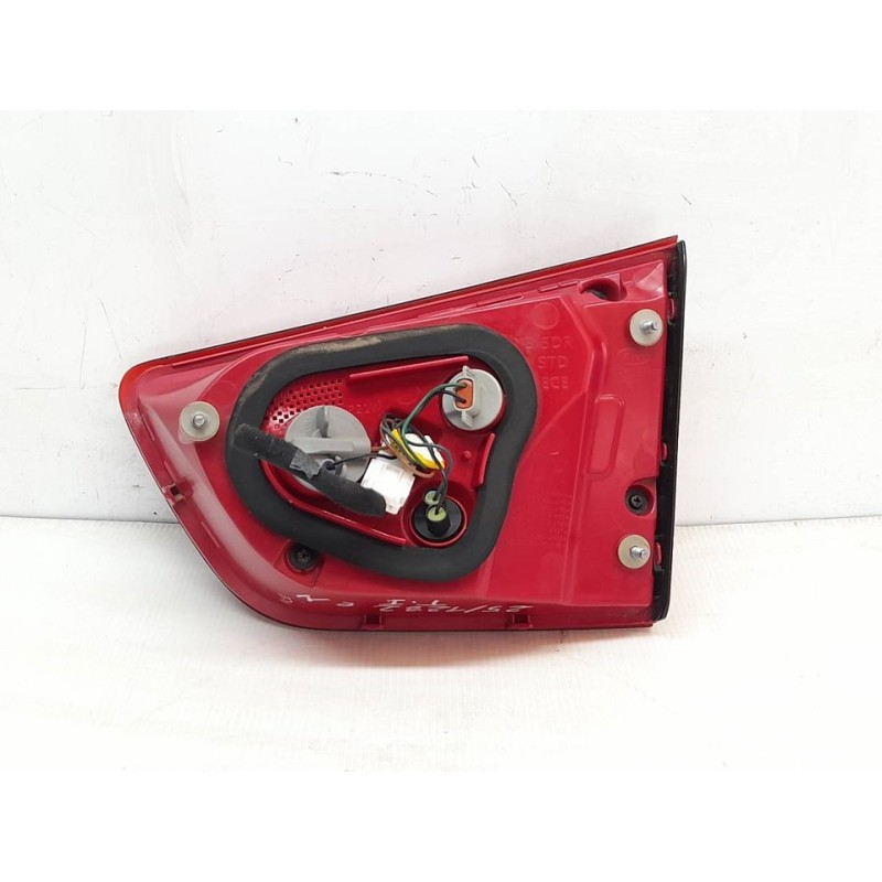 Recambio de piloto trasero izquierdo interior para kia rio (yb) concept referencia OEM IAM 92403H8 3