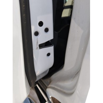 CERRADURA PUERTA TRASERA IZQUIERDA 