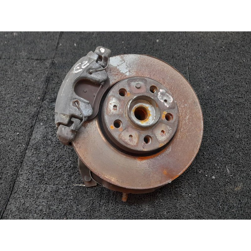 Recambio de mangueta delantera izquierda para volvo s60 berlina 2.4 d referencia OEM IAM 9461943  