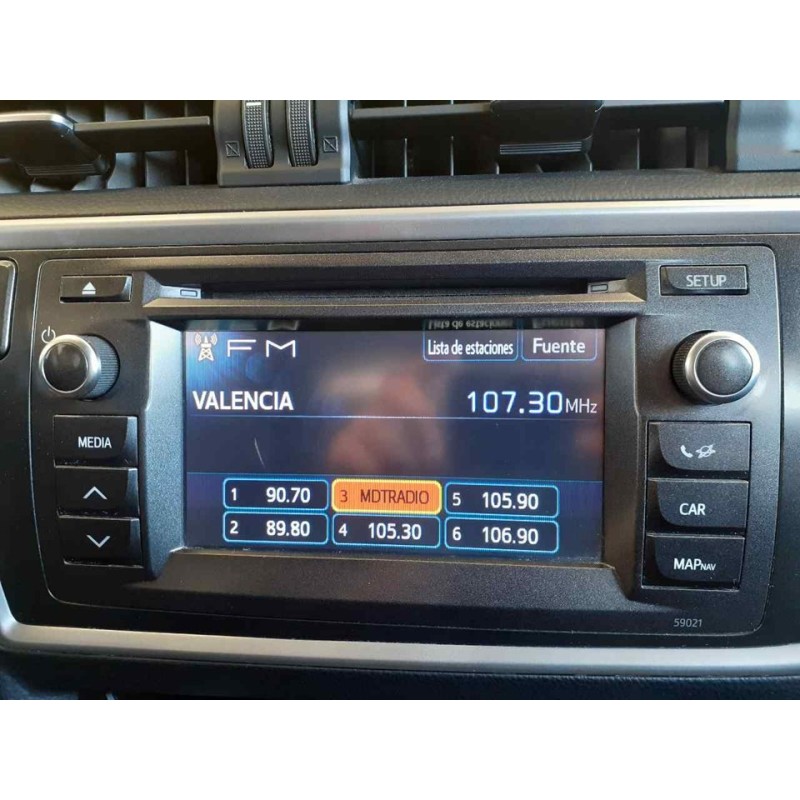 Recambio de sistema audio / radio cd para toyota auris hybrid active referencia OEM IAM - Negro 3