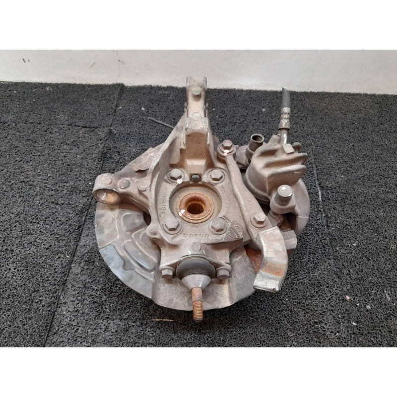 Recambio de mangueta delantera izquierda para volvo s60 berlina 2.4 d referencia OEM IAM 9461943 2
