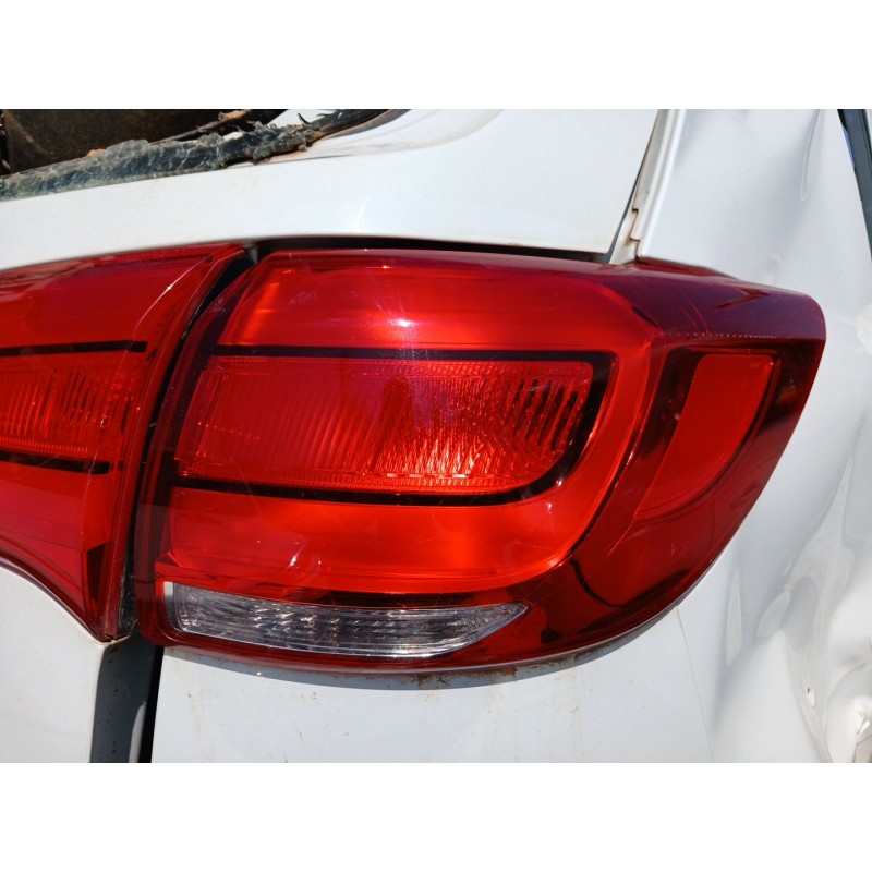Recambio de piloto trasero derecho para kia sportage concept 4x2 referencia OEM IAM   