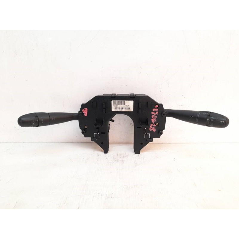 Recambio de mando luces para citroën c4 berlina lx referencia OEM IAM 642Z1  
