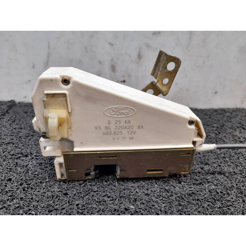 Recambio de cerradura puerta trasera izquierda para ford escort berl./turnier atlanta berlina referencia OEM IAM 93BG220A20BA - Negro