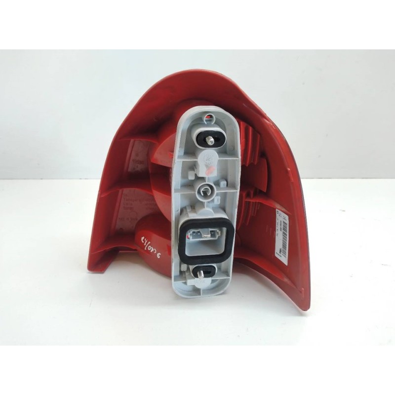 Recambio de piloto trasero izquierdo para renault twingo (co6) 1.2 alize referencia OEM IAM 89070634  VALEO 2
