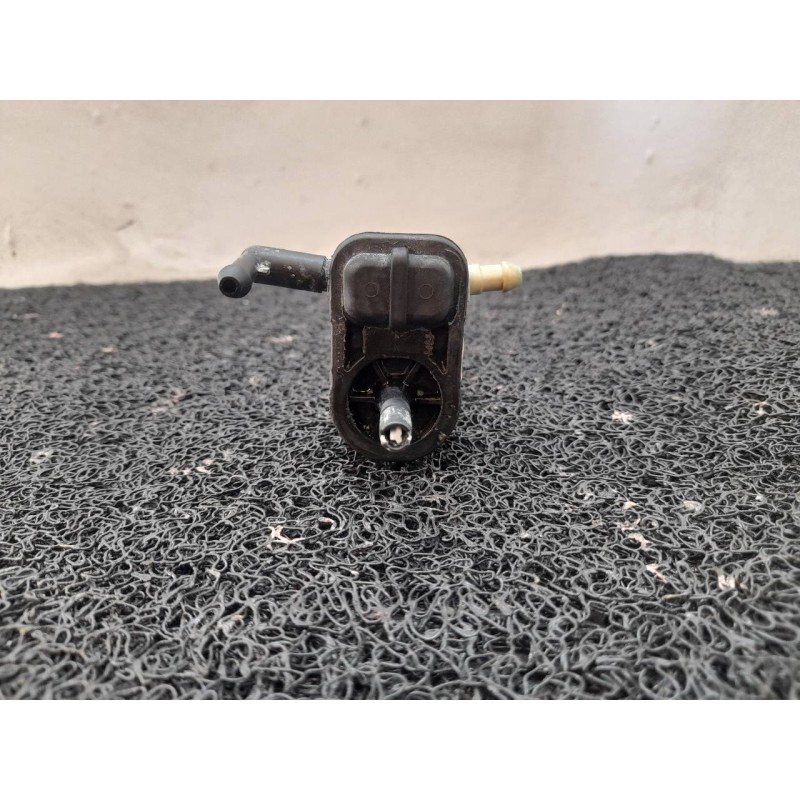 Recambio de bomba limpia para peugeot bipper tepee outdoor referencia OEM IAM D2831 71740942 2