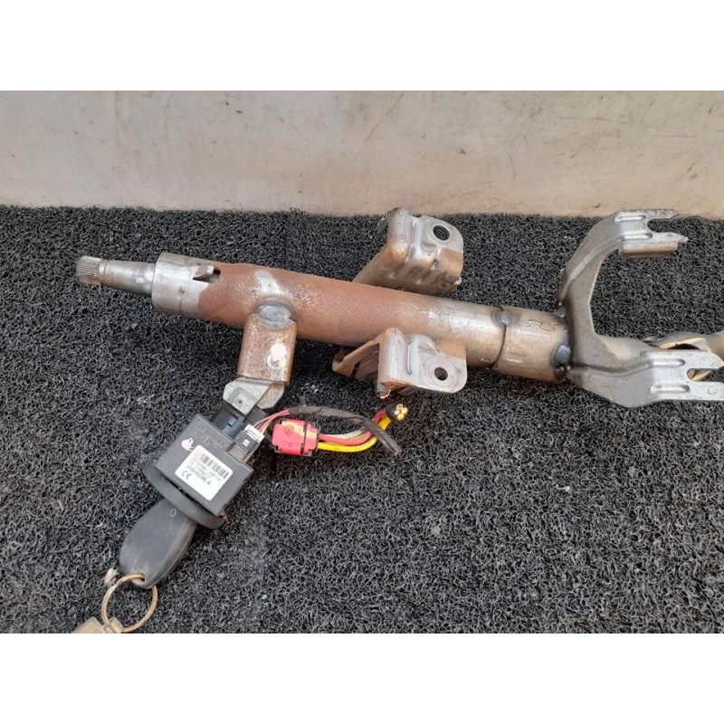 Recambio de columna direccion para dacia duster ambiance 4x4 referencia OEM IAM - Blanco 2
