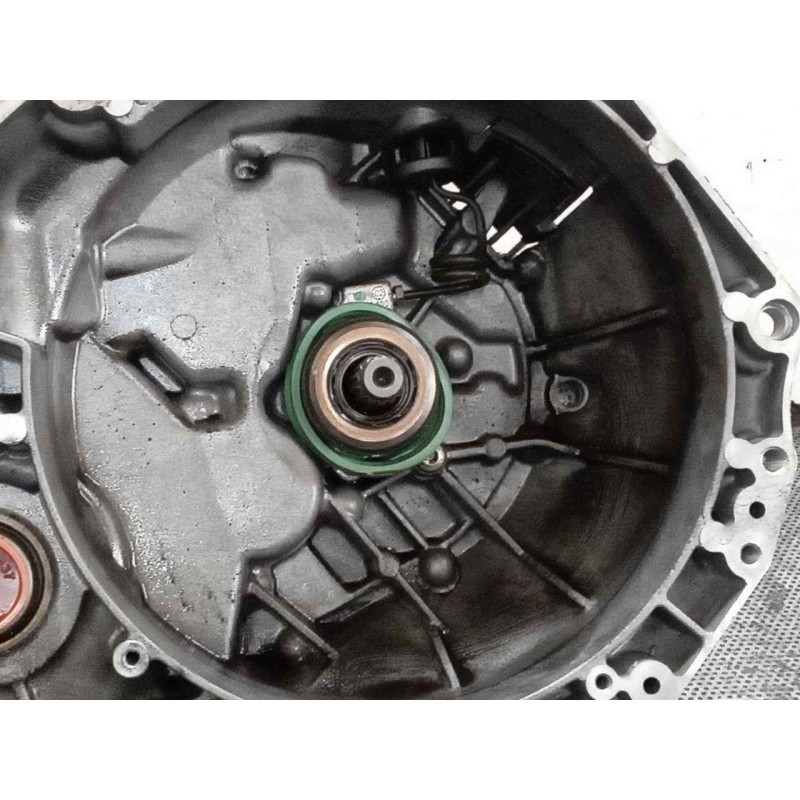 Recambio de caja cambios para saab 9-5 familiar 2.2 tid vector referencia OEM IAM FM55B06 S28721A63808 - Rojo 5