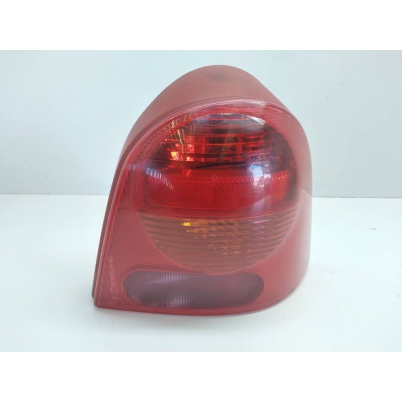Recambio de piloto trasero derecho para renault twingo (co6) 1.2 alize referencia OEM IAM 67733280  