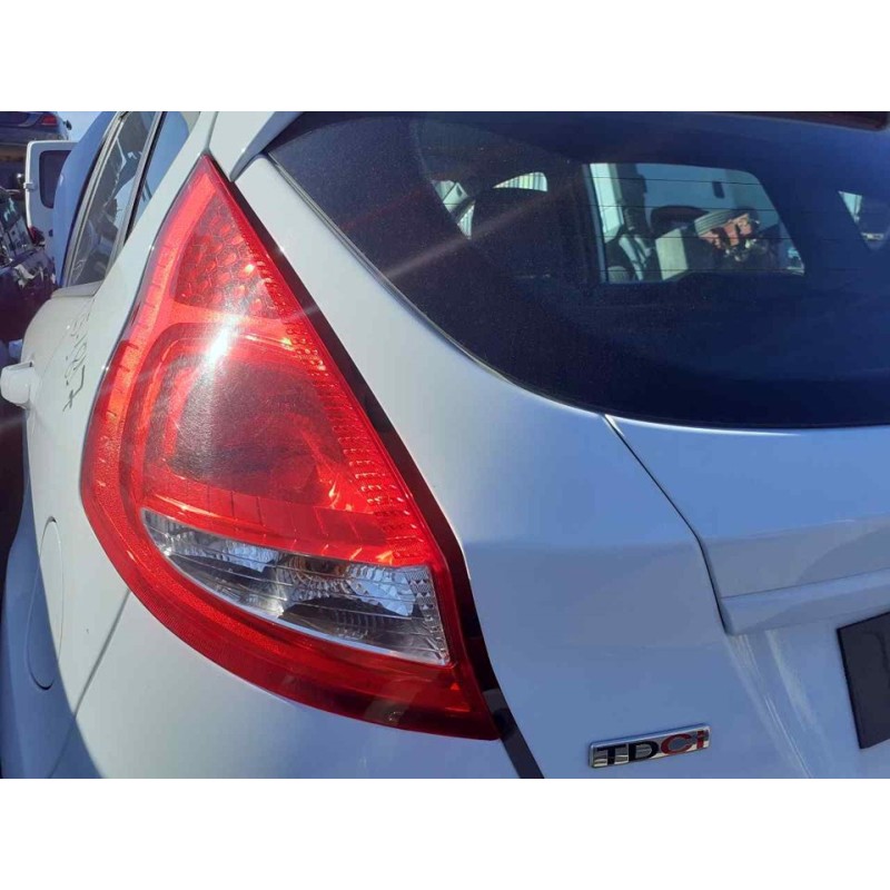 Recambio de piloto trasero izquierdo para ford fiesta (cb1) trend referencia OEM IAM - Blanco 2