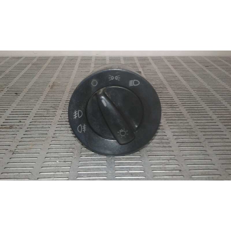 Recambio de mando luces para skoda octavia berlina (1u2) 1.9 tdi referencia OEM IAM 3B0941531C  