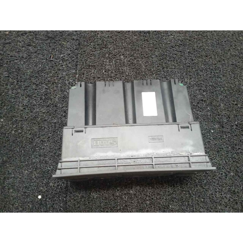 Recambio de mando climatizador para saab 9-5 familiar 2.2 tid vector referencia OEM IAM 5048731 A0120531 - Rojo 4