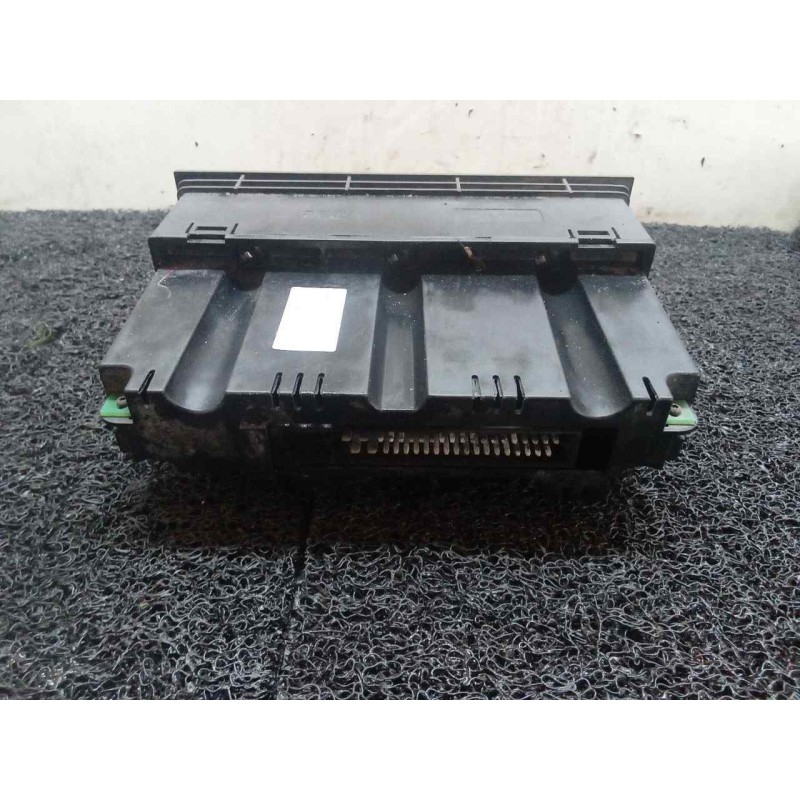 Recambio de mando climatizador para saab 9-5 familiar 2.2 tid vector referencia OEM IAM 5048731 A0120531 - Rojo 5