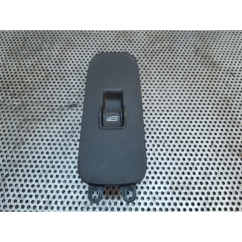 Recambio de mando elevalunas delantero derecho para volvo c30 2.0 d momentum referencia OEM IAM 30773214  