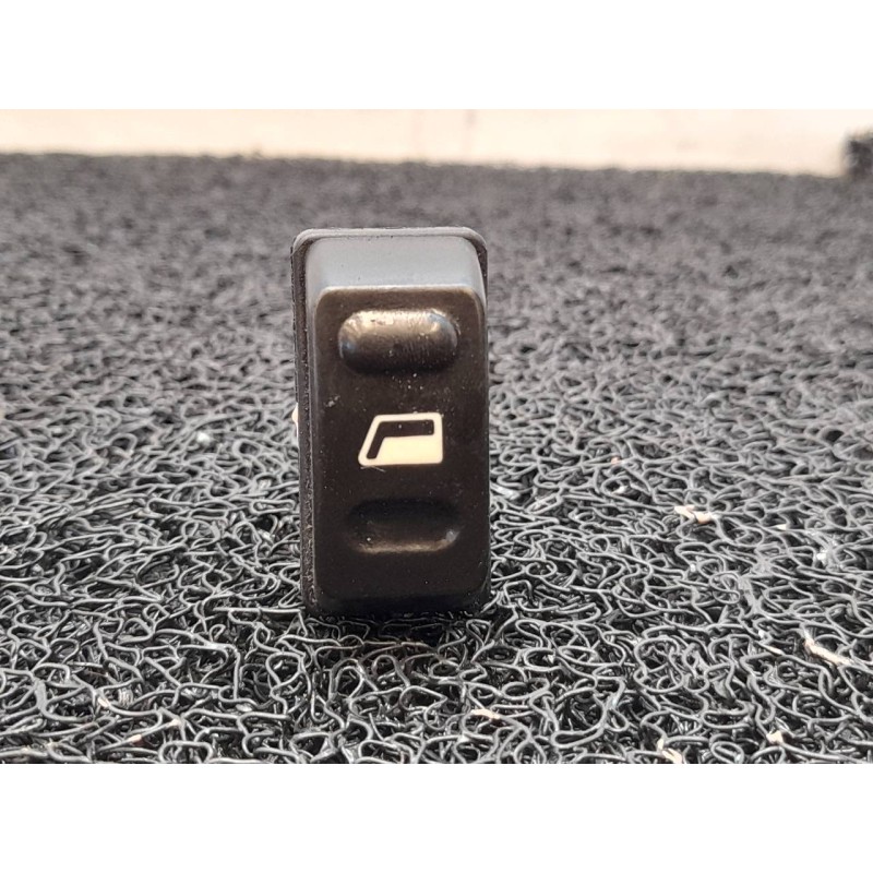 Recambio de mando elevalunas delantero derecho para citroën xsara picasso 2.0 hdi vivace referencia OEM IAM   
