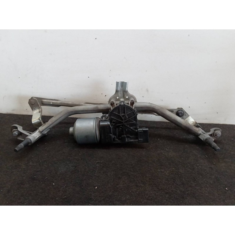Recambio de motor limpia delantero para peugeot 207 sport referencia OEM IAM 0390241540  