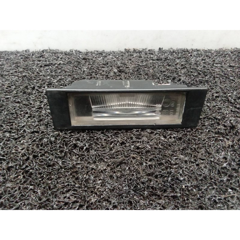 Recambio de piloto matricula para bmw serie 1 berlina (e81/e87) 120d referencia OEM IAM 6913913  