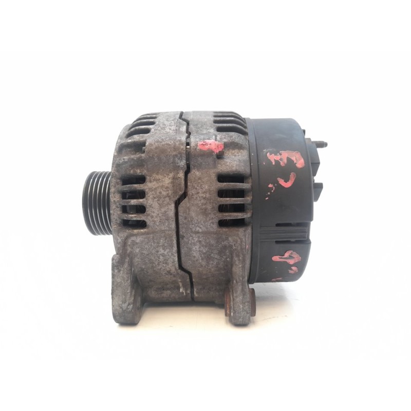 Recambio de alternador para chrysler voyager (gs) 2.5 td se referencia OEM IAM 0123510106 38522294 BOSCH