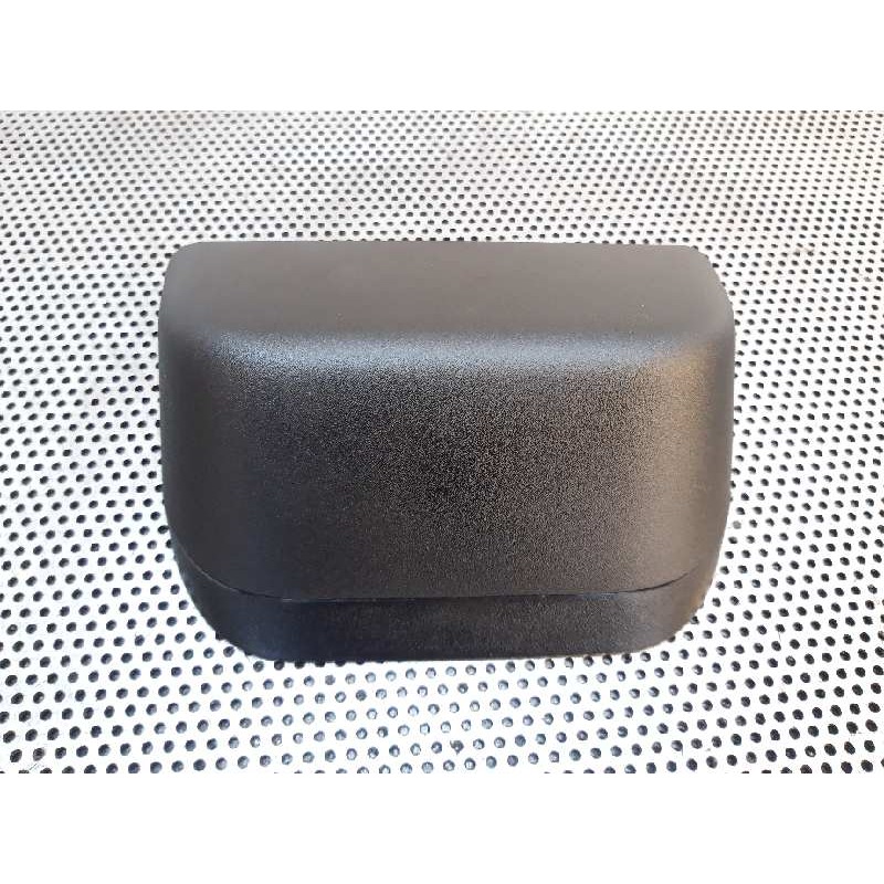Recambio de luz central de freno para dacia duster ambiance 4x4 referencia OEM IAM 265900027R - Blanco 3