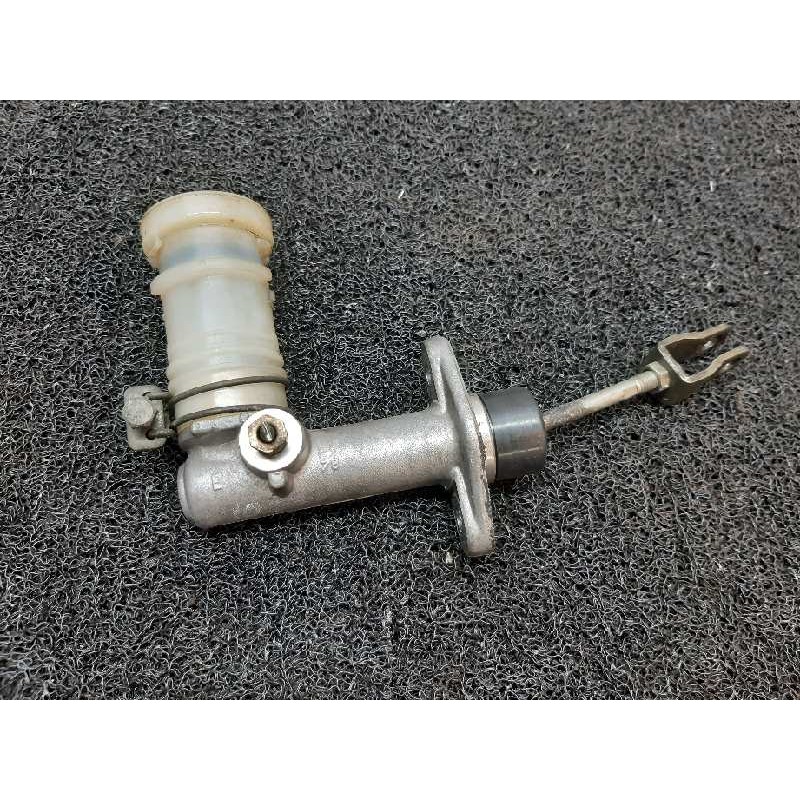 Recambio de bomba embrague para hyundai terracan (hp) 2.5 tci referencia OEM IAM 2