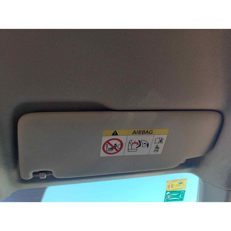 Recambio de parasol derecho para seat arona style referencia OEM IAM   