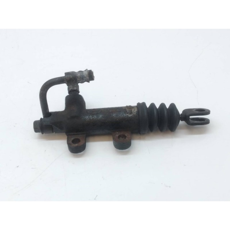 Recambio de bombin embrague para kia carens 2.0 turbodiesel cat referencia OEM IAM   