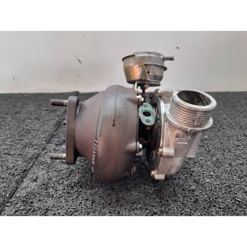 Recambio de turbocompresor para volvo s60 berlina 2.4 d referencia OEM IAM 8689592 7231674 GARRET 7