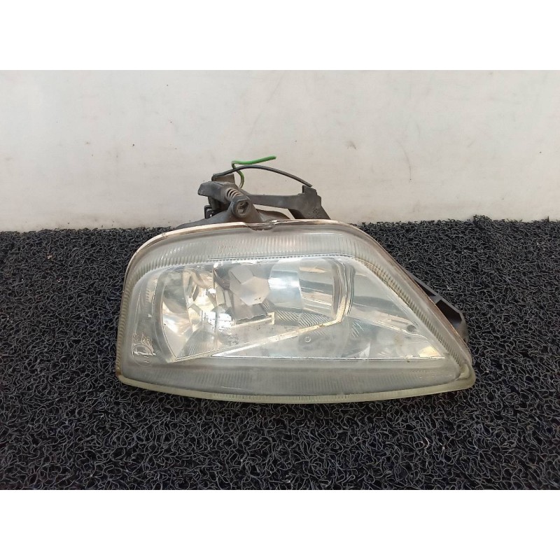 Recambio de faro antiniebla izquierdo para ford focus berlina (cak) 1.8 tddi turbodiesel cat referencia OEM IAM 2M5115201AE  