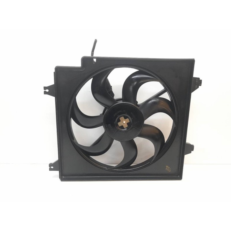 Recambio de electroventilador para kia carens 2.0 turbodiesel cat referencia OEM IAM A00514500  DOOWON