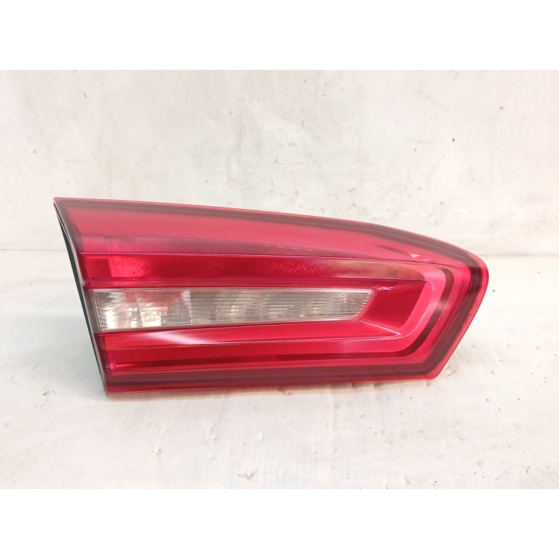Recambio de piloto trasero izquierdo interior para ford focus trend edition referencia OEM IAM JX7B13A603CD  