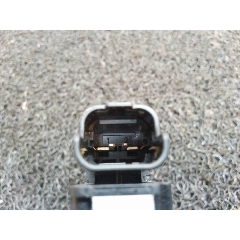 Recambio de maneta exterior porton para peugeot 208 style referencia OEM IAM 95835T02 2