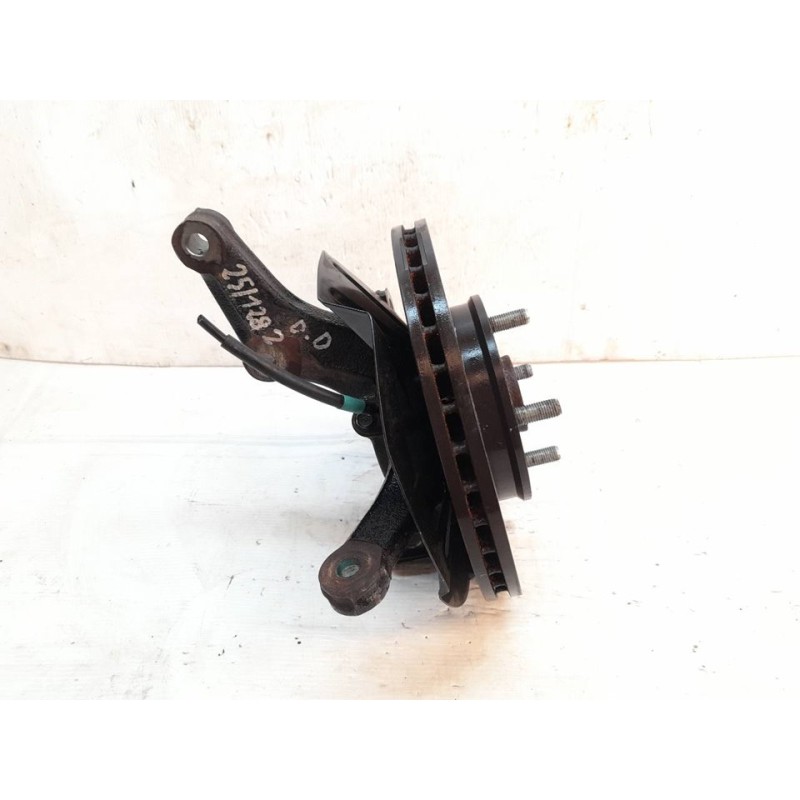 Recambio de mangueta delantera derecha para kia rio (yb) concept referencia OEM IAM RZ05  