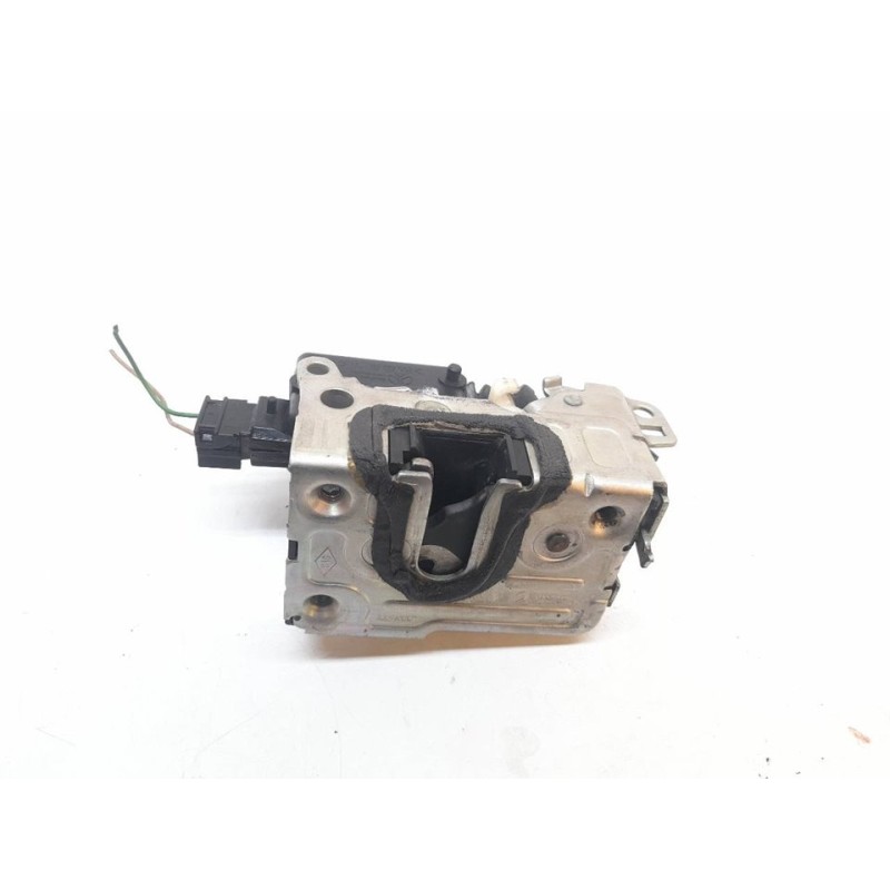 Recambio de cerradura puerta trasera derecha para dacia sandero ambiance referencia OEM IAM 8200735246 5