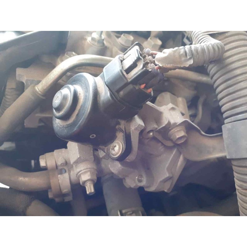Recambio de valvula egr para toyota auris hybrid active referencia OEM IAM 2562037120  