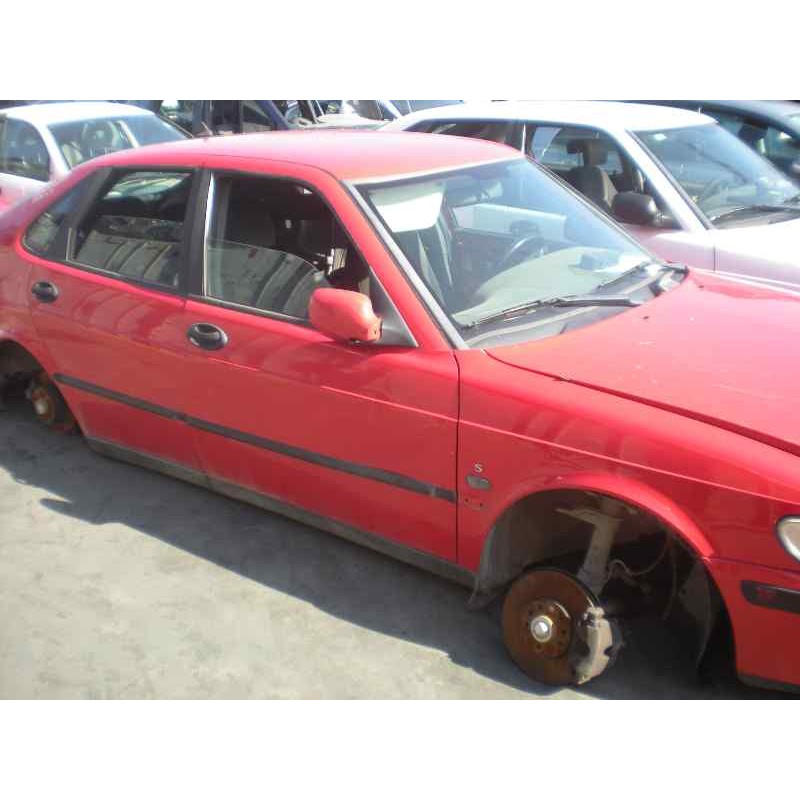 saab 9-3 berlina del año 2002