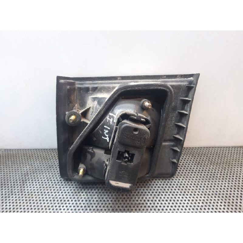 Recambio de piloto trasero izquierdo para saab 9-3 berlina 2.2 tid referencia OEM IAM - Azul 2