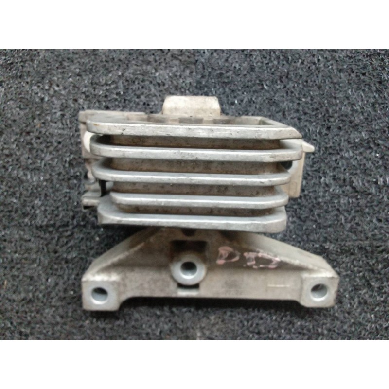 Recambio de soporte motor derecho para peugeot 207 urban referencia OEM IAM 9680719880  