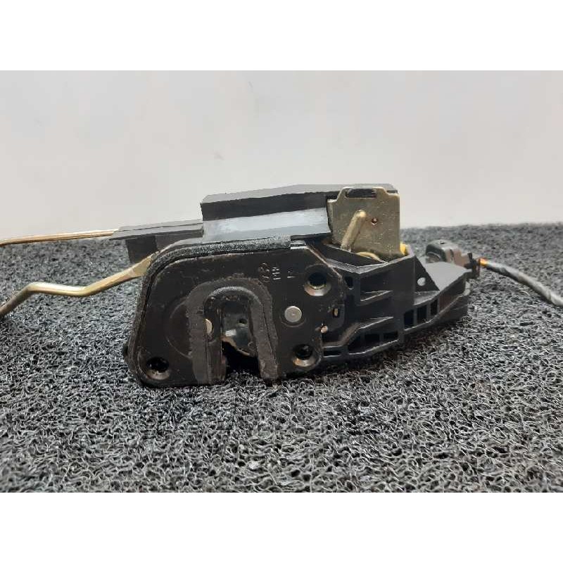 Recambio de cerradura puerta delantera derecha para hyundai terracan (hp) 2.5 tci referencia OEM IAM 4