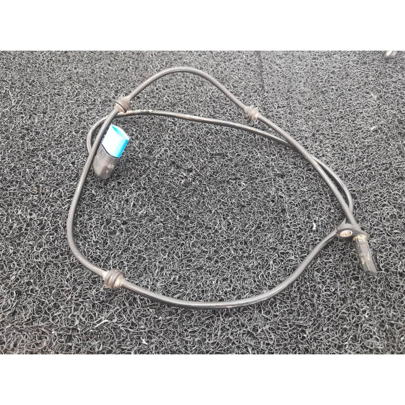 Recambio de captador abs trasero derecho para mercedes-benz clase gla (w156) gla 180 (156.942) referencia OEM IAM A2469059402 - Blanco