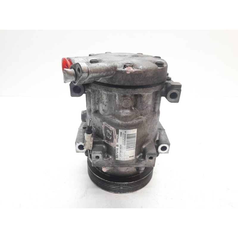 Recambio de compresor aire acondicionado para dacia sandero ambiance referencia OEM IAM 8200526884A 1194 3