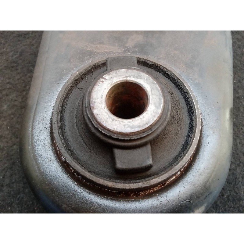 Recambio de brazo suspension inferior delantero derecho para peugeot 207 sport referencia OEM IAM - Rojo 4