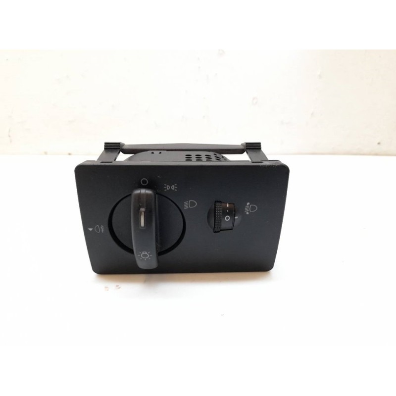 Recambio de mando luces para ford fusion (cbk) futura referencia OEM IAM 6S6T13A024EA  