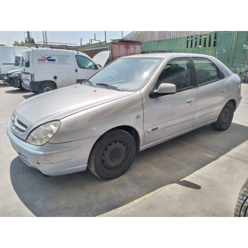 citroën xsara berlina del año 2001
