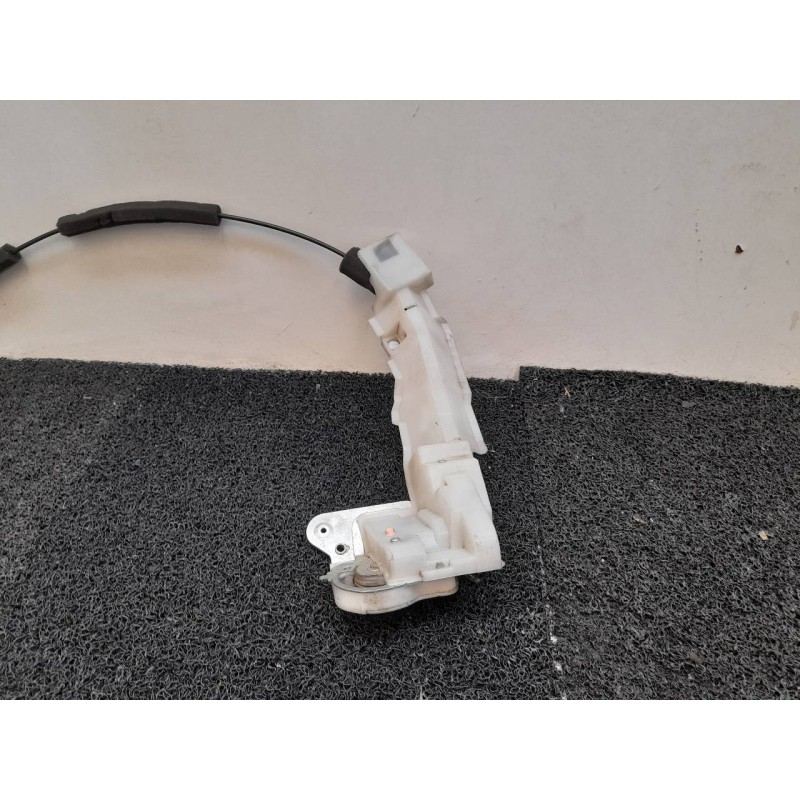 Recambio de cerradura puerta lateral derecha para mazda 5 berl. (cr) 2.0 crtd sportive (105kw) referencia OEM IAM 7