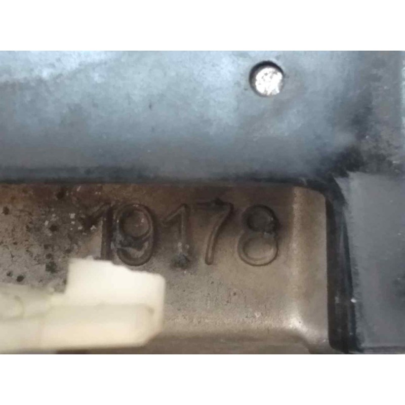 Recambio de maneta exterior delantera izquierda para seat 131 referencia OEM IAM 19178 2