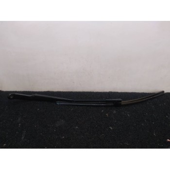 BRAZO LIMPIA DELANTERO IZQUIERDO 