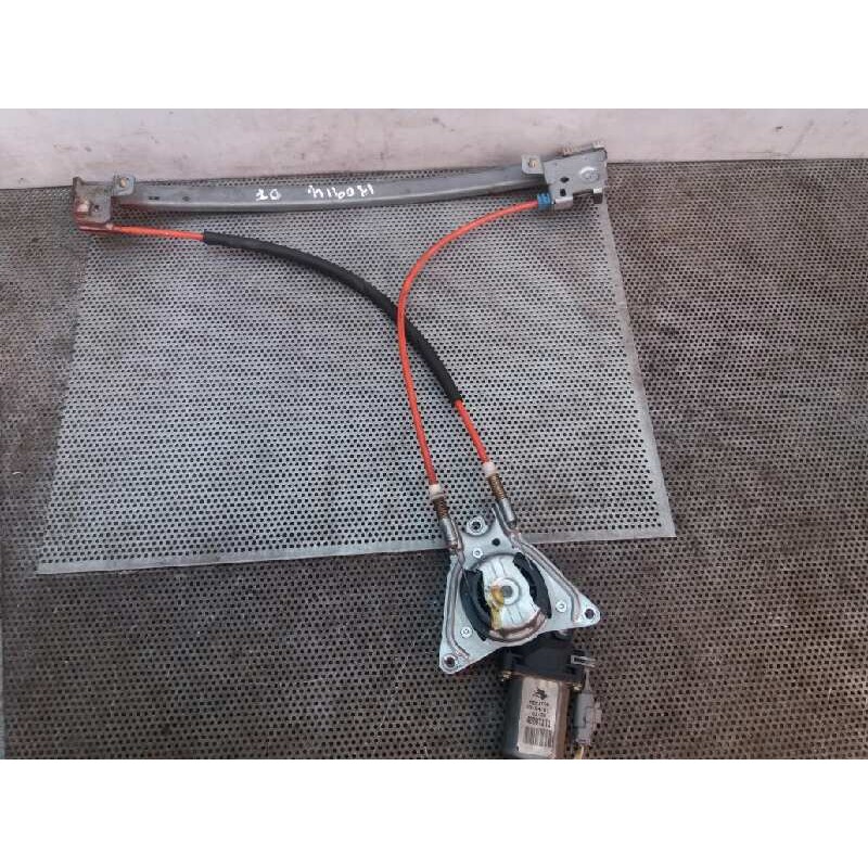 Recambio de elevalunas delantero izquierdo para citroën saxo 1.1 sx referencia OEM IAM   
